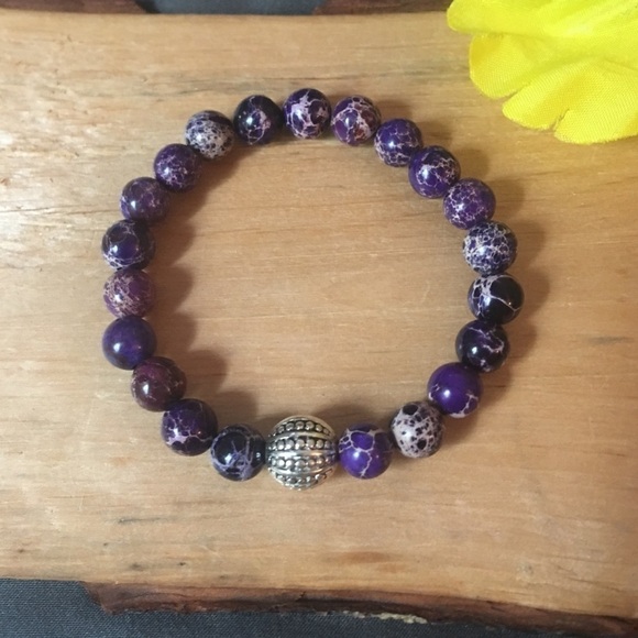 Purple jasper stretch beaded hand crafted bracelet with silver focal stone - Picture 3 of 4
